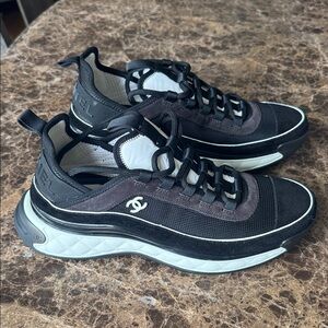 Chanel black dark gray sneakers suede fabric trainers flats sz 42